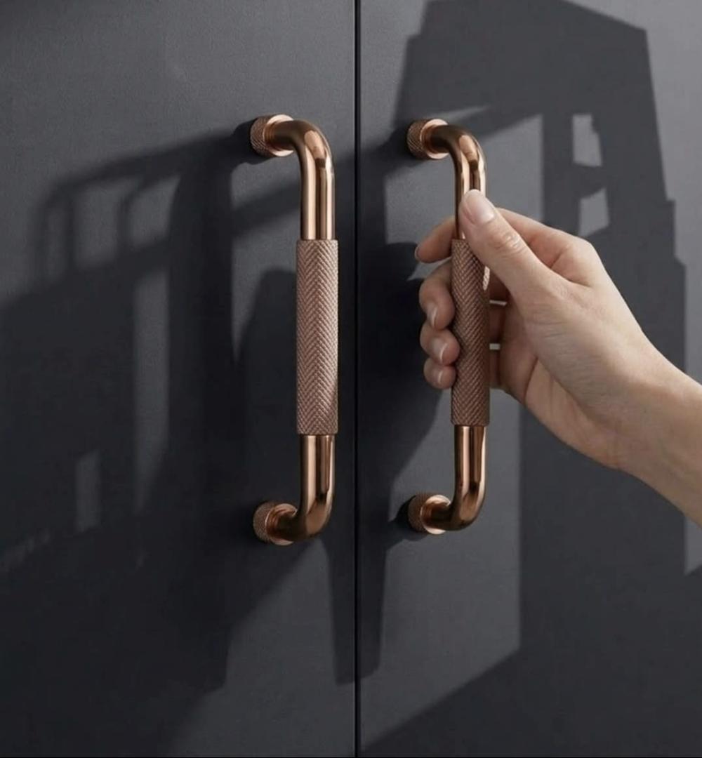 Model No. SR093 Cabinet Pull — PVD Gold & PVD Rose Gold , Black